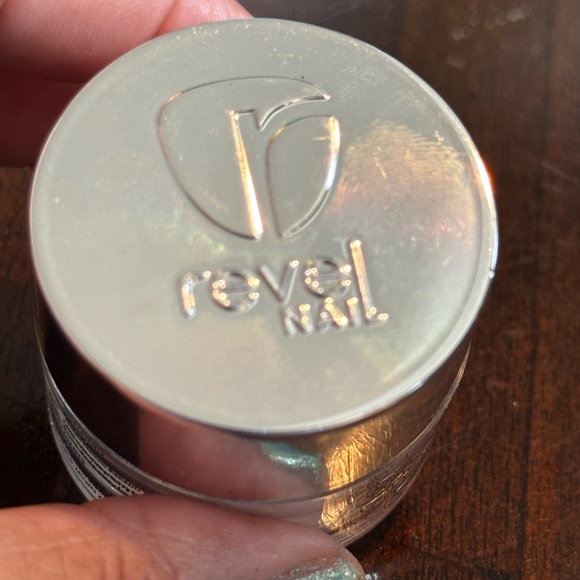 Revel Nail DIP POWDER Shade Opulent 0.5 oz - Picture 3 of 5